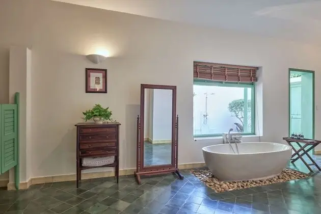 Villa (Indochina Pool)