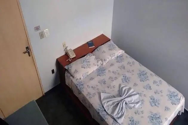 Üç Kişilik Oda