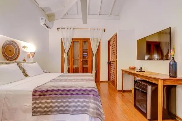 Deluxe Süit, Havuz Manzaralı