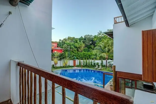 Deluxe Süit, Havuz Manzaralı