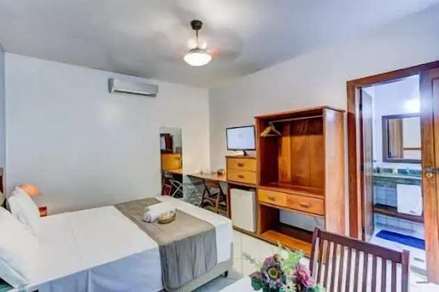 Tek Büyük Yataklı Oda, Zemin Kat