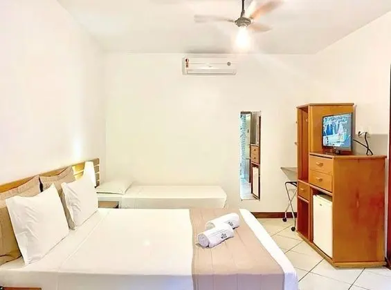 Tek Büyük Yataklı Oda, Zemin Kat