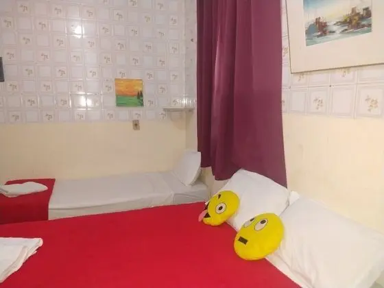 Standard Üç Kişilik Oda