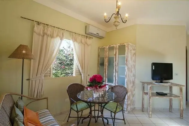 Luxury Tek Büyük Yataklı Oda, 4 Yatak Odası (Special)