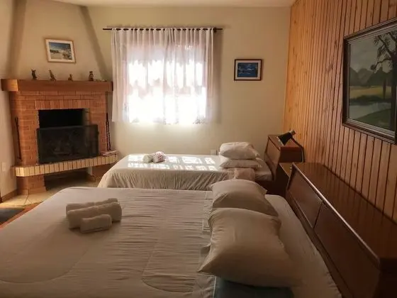 Quarto Triplo com Lareira