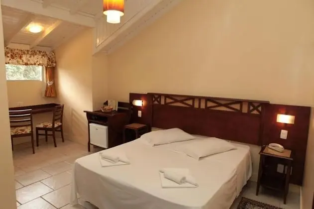 Deluxe Tek Büyük veya İki Ayrı Yataklı Oda