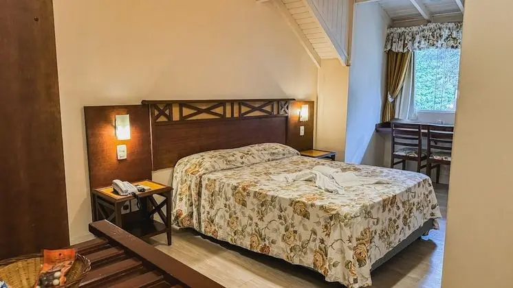 Deluxe Tek Büyük veya İki Ayrı Yataklı Oda