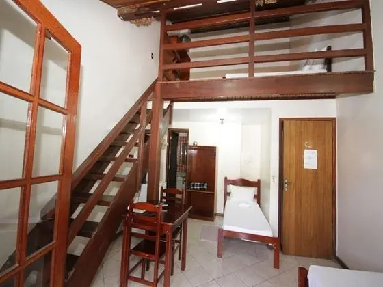Dört Kişilik Oda, Birden Çok Yatak