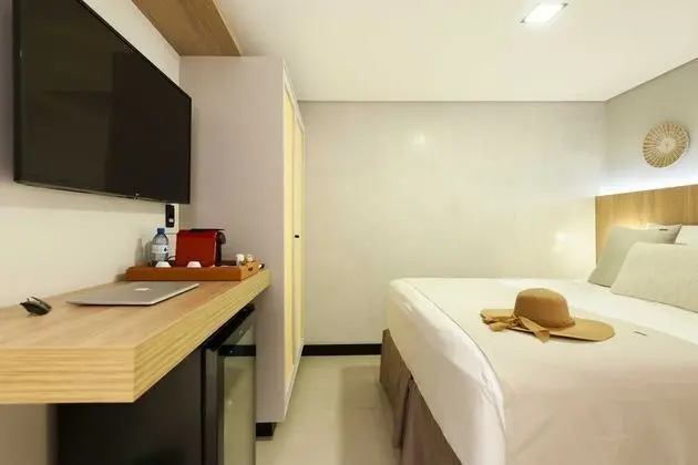 Quarto Luxo com Banheira de Hidromassagem