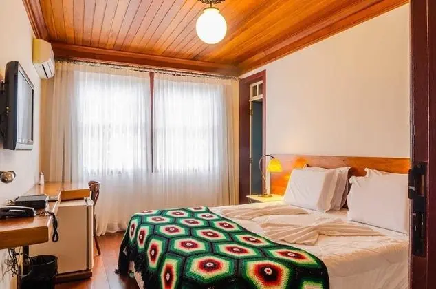 Deluxe Üç Kişilik Oda