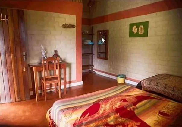 Üç Kişilik Oda (1 cama casal + 1 cama solteiro)