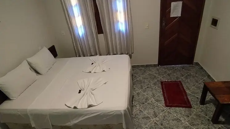 Standard Tek Büyük Yataklı Oda