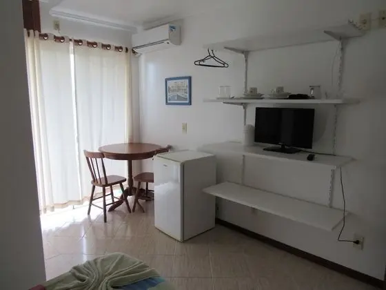 Süit, 1 Çift Kişilik Yatak (11, 12, 13, 14 e 15)