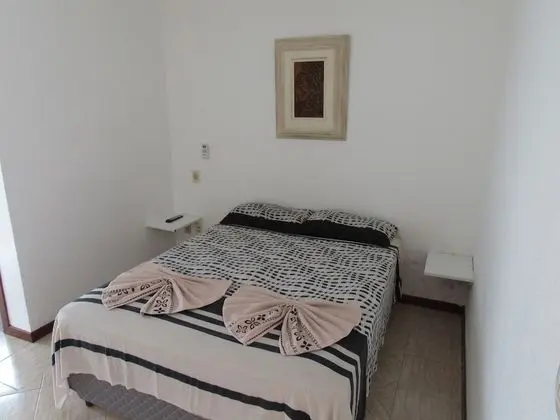 Süit, 1 Çift Kişilik Yatak (11, 12, 13, 14 e 15)