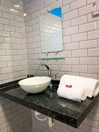 Superior Tek Büyük Yataklı Oda