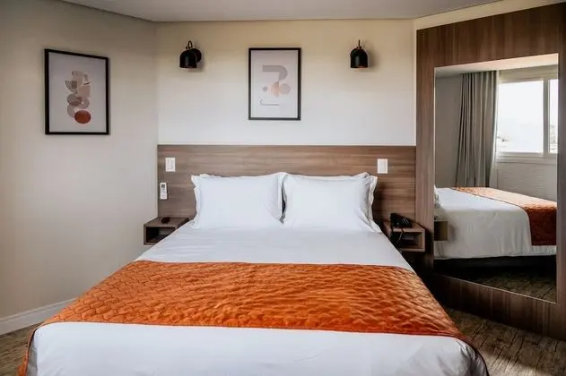 Economy Tek Büyük veya İki Ayrı Yataklı Oda