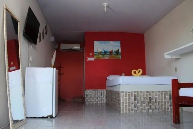 Üç Kişilik Oda, Sigara İçilmez