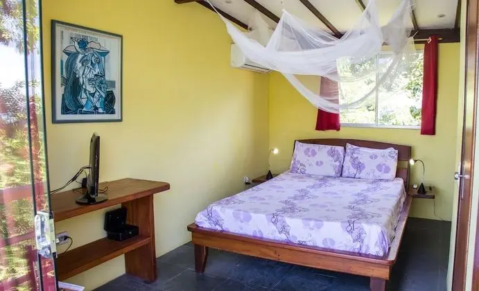 Deluxe Tek Büyük Yataklı Oda (Suite Sunset)