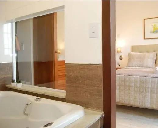 Deluxe Tek Büyük Yataklı Oda, Küvet