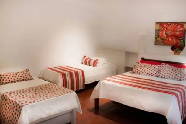 Üç Kişilik Oda, Balkon, Deniz Manzaralı