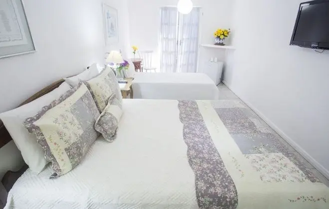 Üç Kişilik Oda, Balkon, Deniz Manzaralı