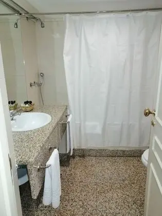 Standard Tek Büyük veya İki Ayrı Yataklı Oda