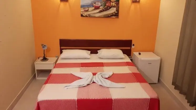Standard Tek Büyük Yataklı Oda