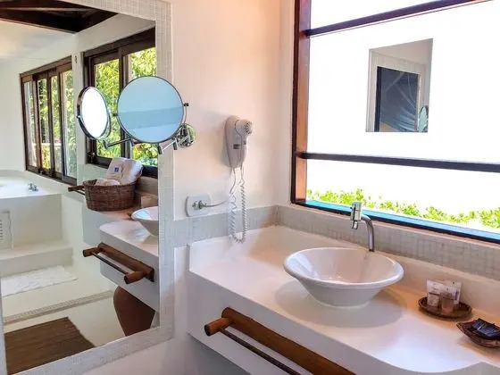 Quarto Deluxe, banheira de hidromassagem interna