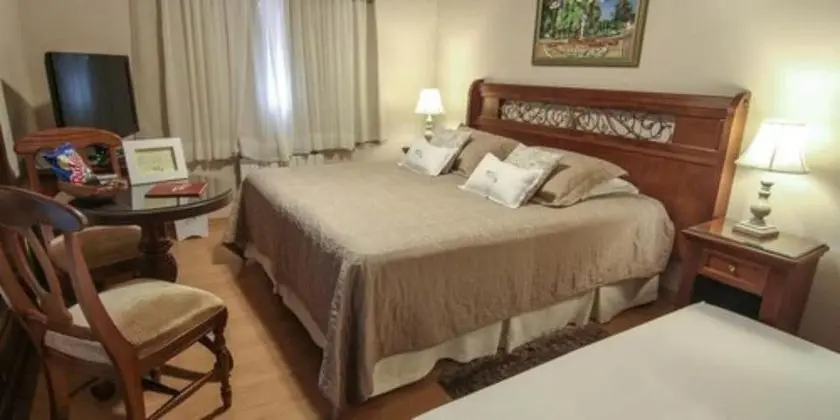 Luxury Tek Büyük Yataklı Oda