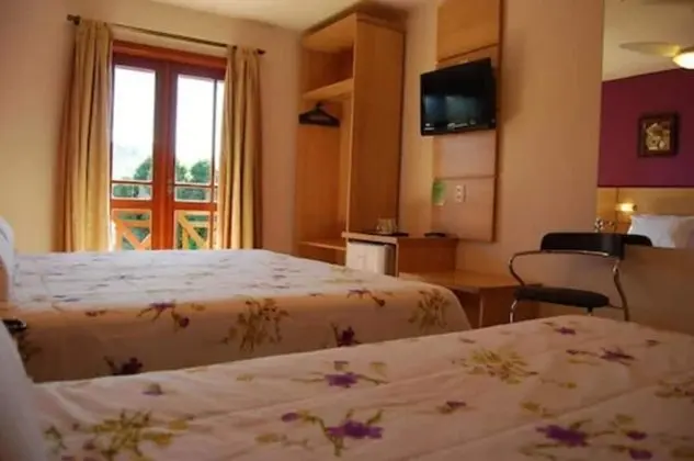 Tek Büyük veya İki Ayrı Yataklı Oda