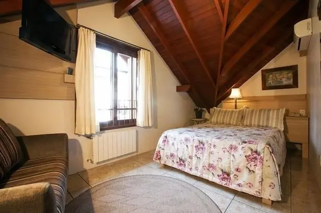 Tek Büyük veya İki Ayrı Yataklı Oda