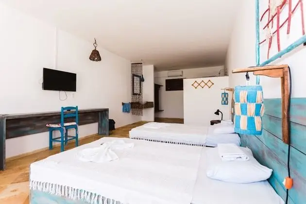 Comfort Tek Büyük Yataklı Oda