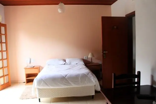 Traditional Tek Büyük Yataklı Oda