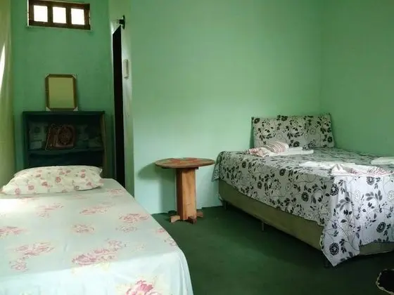 Üç Kişilik Oda