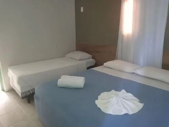Üç Kişilik Oda