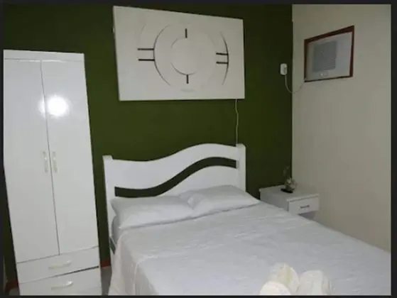 Basic Tek Büyük Yataklı Oda