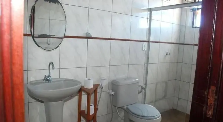 Üç Kişilik Oda