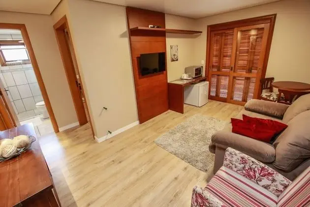Luxury Apart Daire, 1 Büyük (Queen) Boy Yatak ve Çekyat, Sigara İçilmez, Bahçe Manzaralı