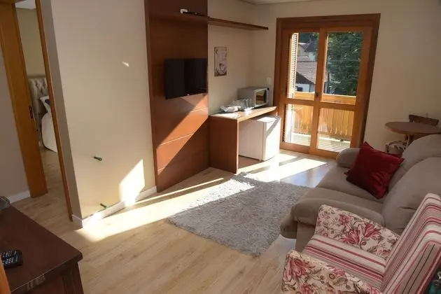 Luxury Apart Daire, 1 Büyük (Queen) Boy Yatak ve Çekyat, Sigara İçilmez, Bahçe Manzaralı