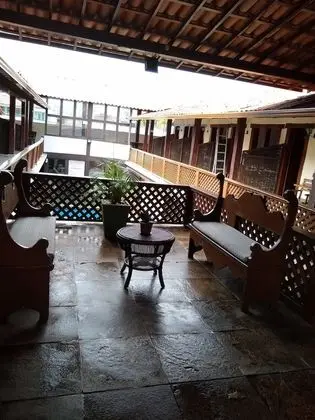 Üç Kişilik Oda