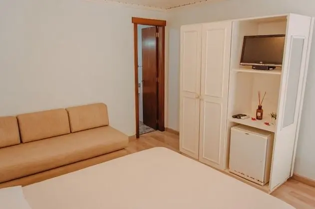 Deluxe Tek Büyük veya İki Ayrı Yataklı Oda