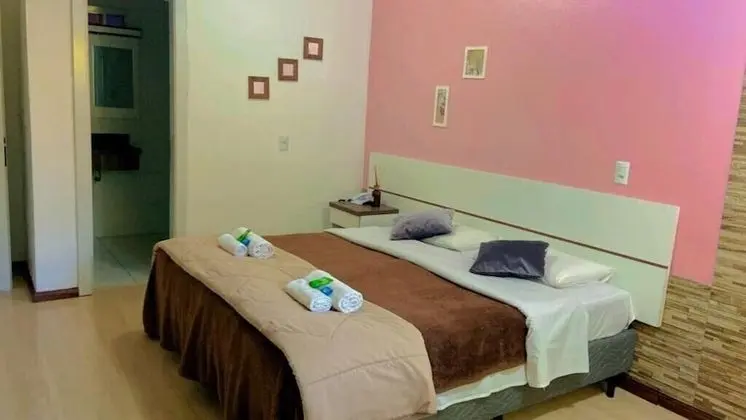 Tek Büyük veya İki Ayrı Yataklı Oda