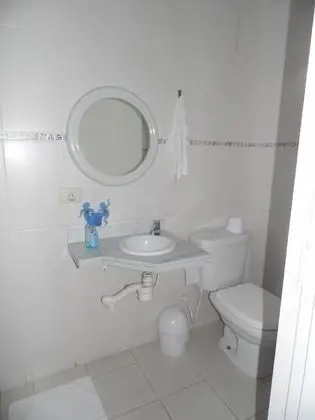 Üç Kişilik Oda