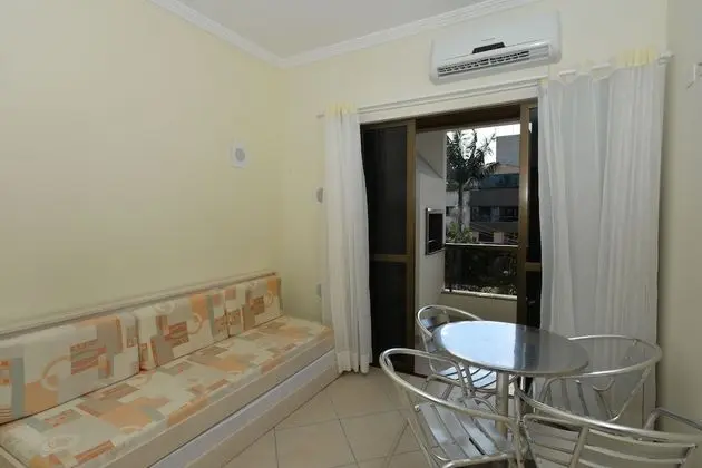 Traditional Apart Daire