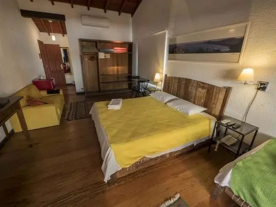 Dört Kişilik Oda, Birden Çok Yatak, Sigara İçilmez, Kısmi Göl Manzaralı