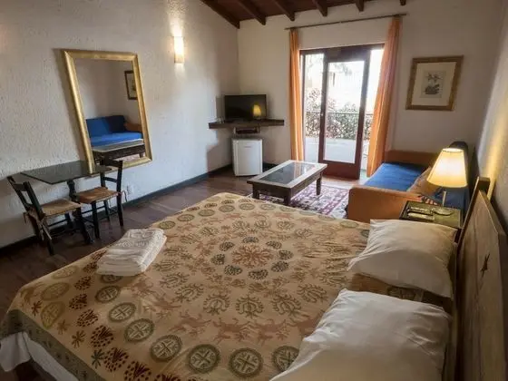 Tek Büyük Yataklı Oda, 1 En Büyük (King) Boy Yatak, Sigara İçilmez, Kısmi Göl Manzaralı