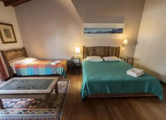 Üç Kişilik Oda, Birden Çok Yatak, Sigara İçilmez, Kısmi Göl Manzaralı