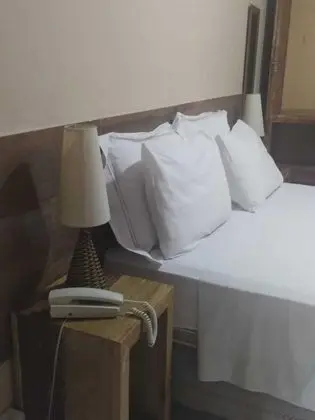 İki Ayrı Yataklı Oda, 1 Çift Kişilik Yatak