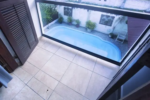 Quarto Triplo com Varanda