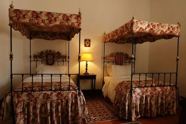 Standard Tek Büyük veya İki Ayrı Yataklı Oda